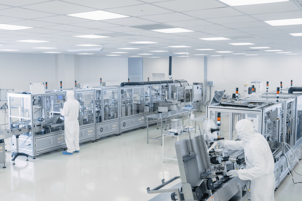 Lewis Bass Does Semiconductor Equipment Field Evaluations